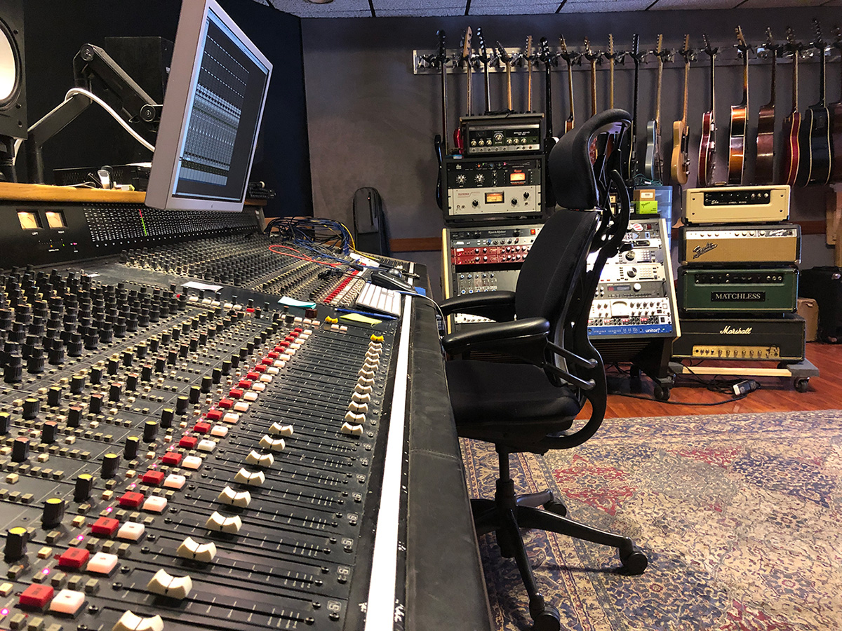 Swami Lushbeard - Deep End Music Studios 2019